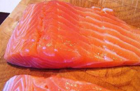 Предпосылкой вспышки сальмонеллеза в Нидерландах и США стал копченый лосось
