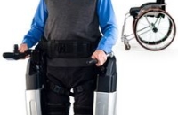 Роботизированный экзоскелет вернул парализованным пациентам возможность ходить