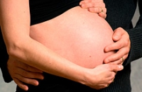 У недоношенных женщин собственная беременность протекает негладко